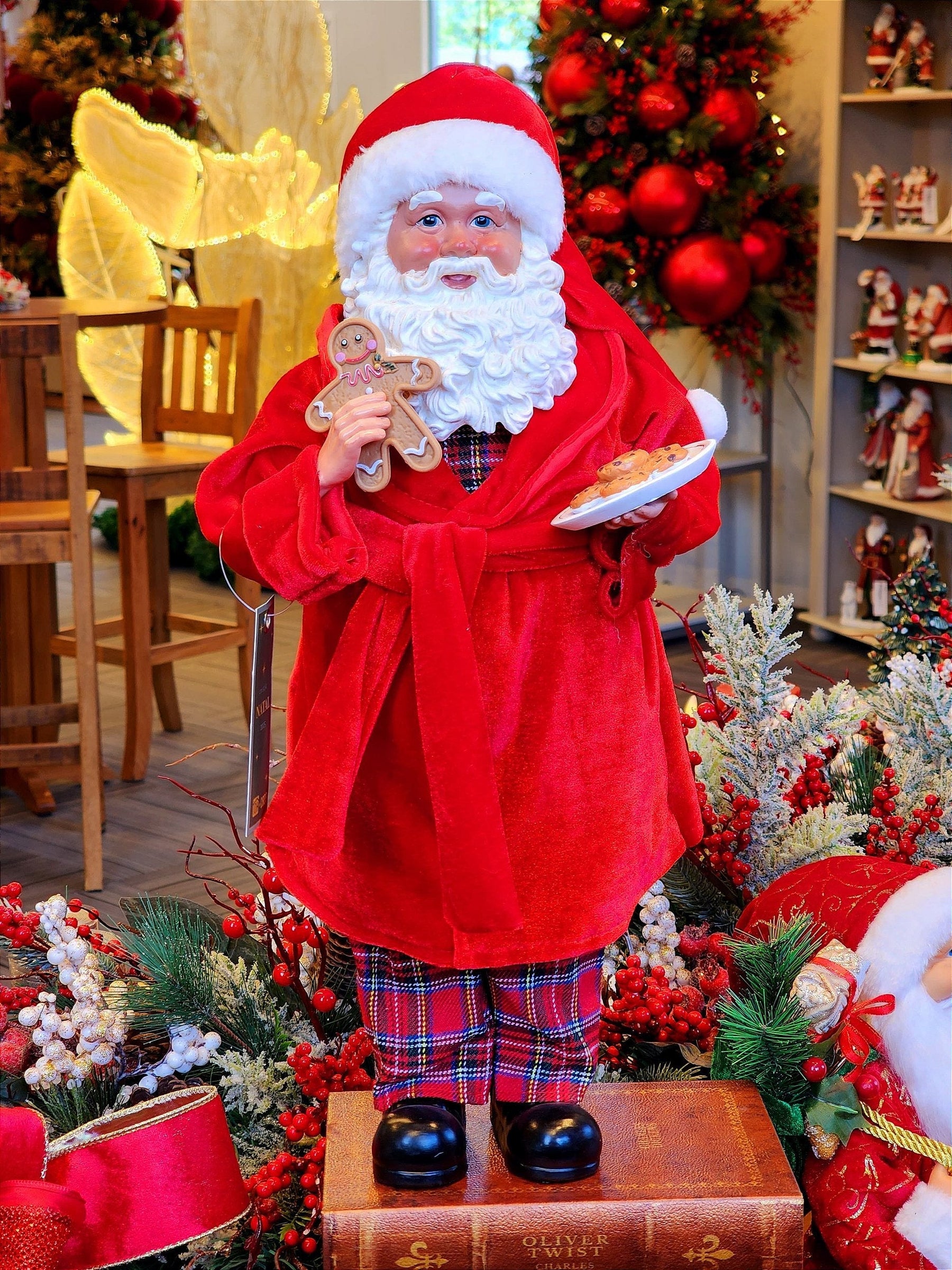 PAPAI NOEL COLECIONÁVEL DE PIJAMA VERMELHO 45CM - PRÉ VENDA 2025