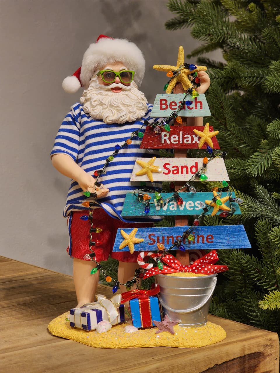 PAPAI NOEL NA PRAIA COLEÇÃO KURT S. ADLER 27CM